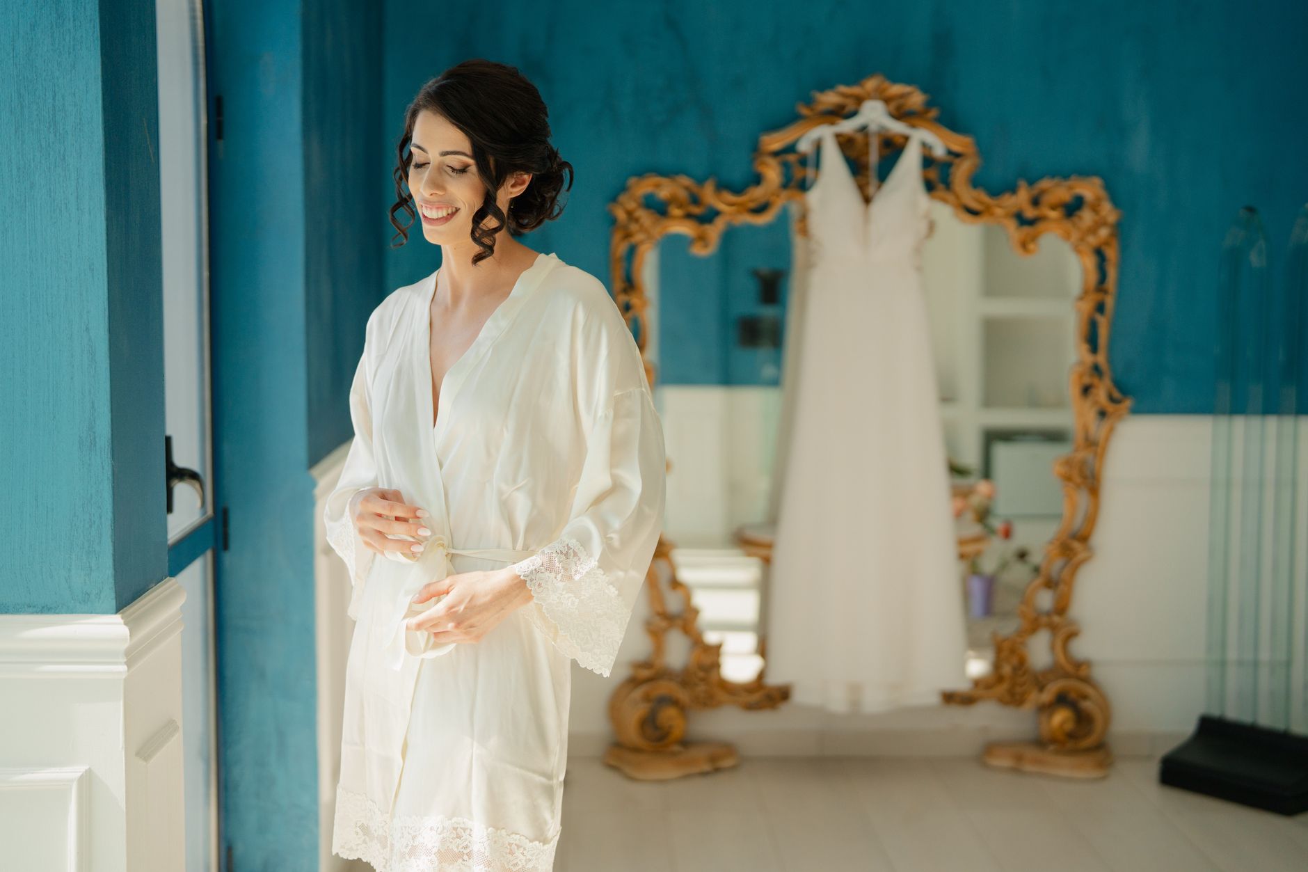 A 2022 Guide To Wedding Outfits
