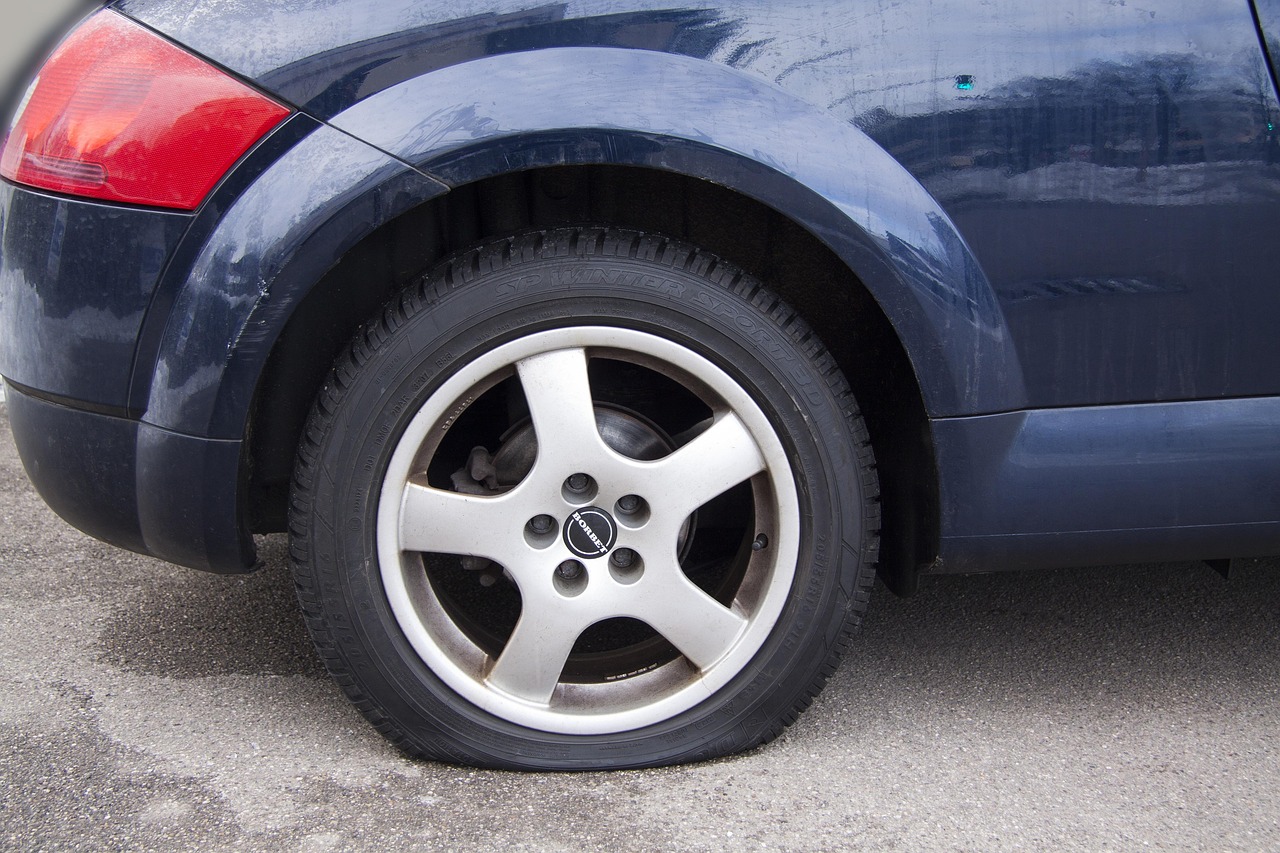 Emergency Damage Restoration Experts – Available 24/7 For Emergency Restoration Services