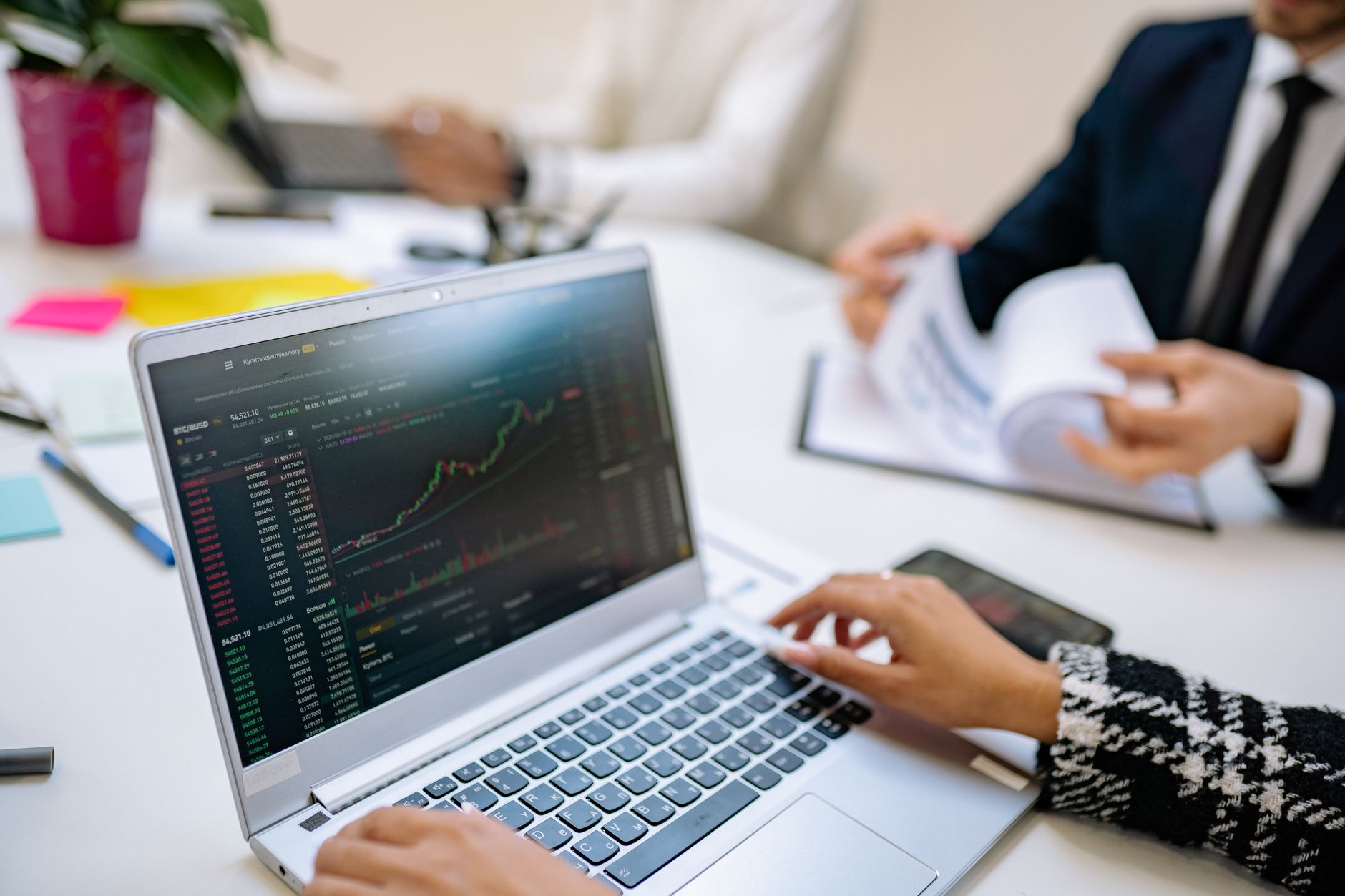Amundi hands €24bn private markets platform to founder
