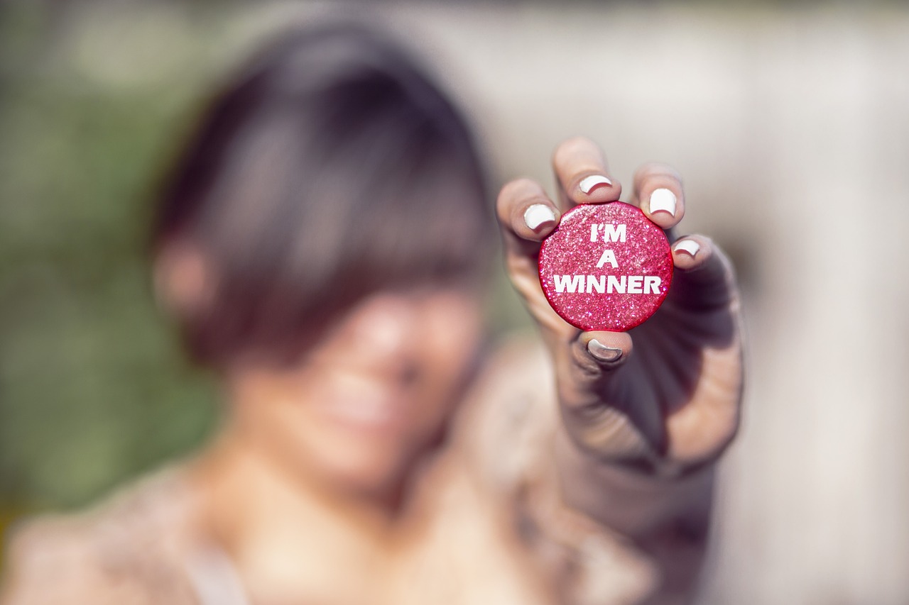 Cash offers win in property bidding wars
