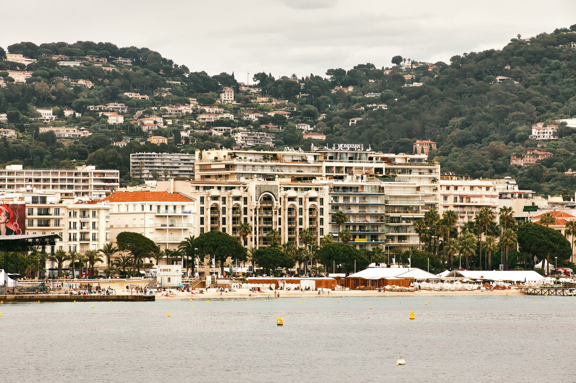 Cannes briefing creativity moves beyond agencies