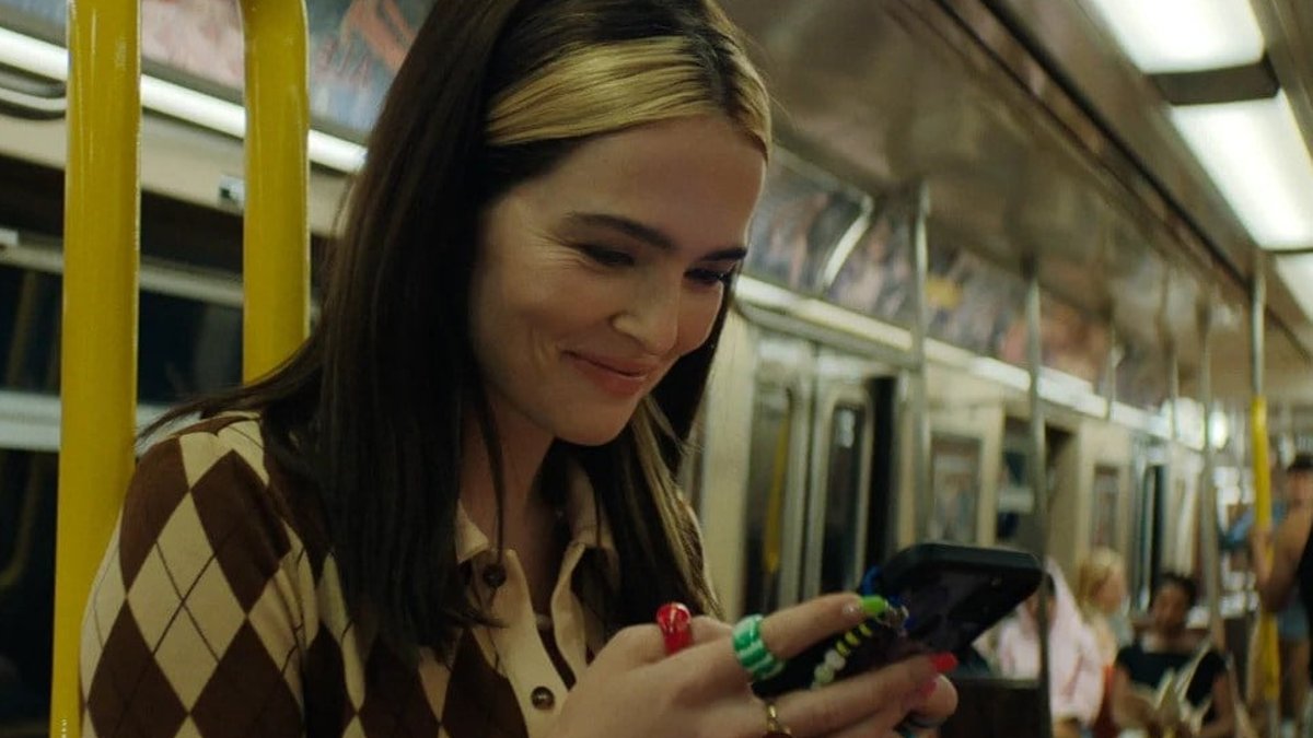 Young users reshaping social media feeds