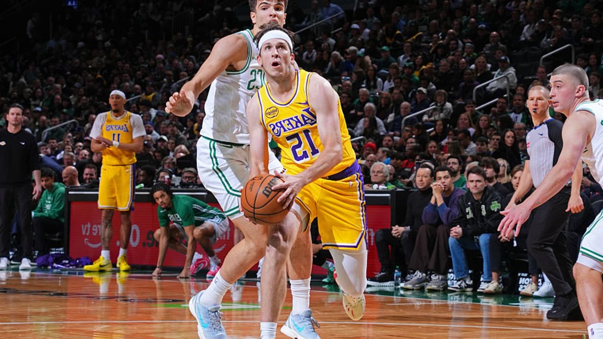 Disney’s Iger and Kushner buy Lakers for $12.5B - lakers ownership