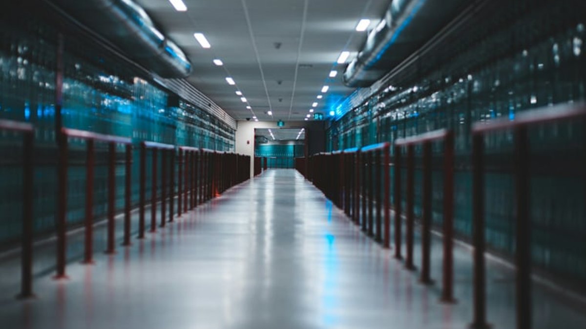 Oxbridge Re launches AI-focused data centre division Oxbridge Re launches AI-focused data centre division - ai data centers