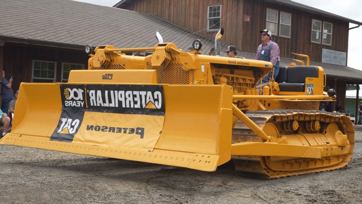 Rare dual-engine CAT dozer restored by collectors - cat dozer
