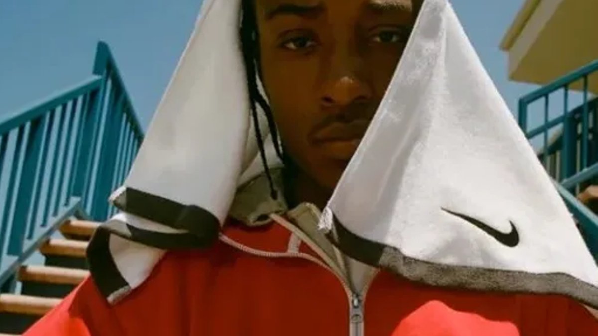 Nike stock hits 12-year low Nike stock hits 12-year low - nike stock