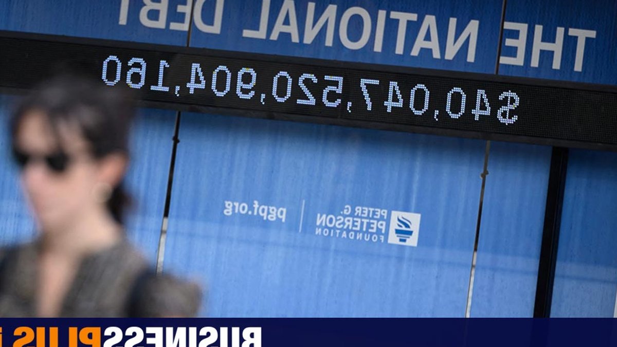 US Debt Reaches 40 Trillion Dollars - us debt