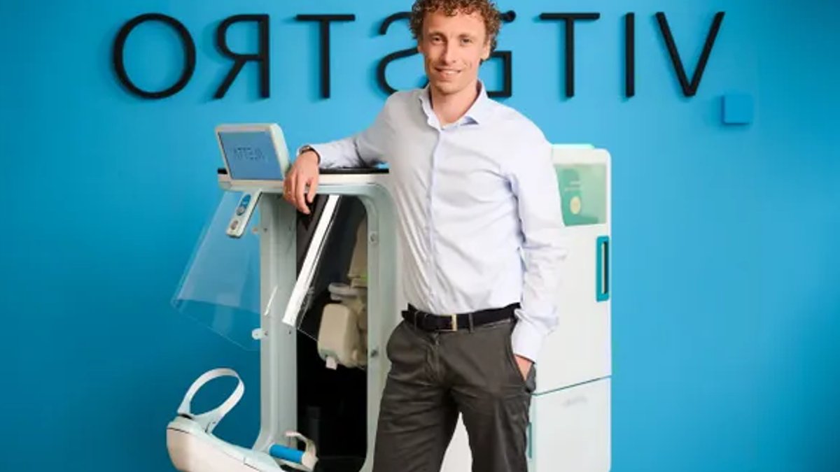 FDA approves Vitestro's robotic blood draw device FDA approves Vitestro's robotic blood draw device - robotic blood draw device
