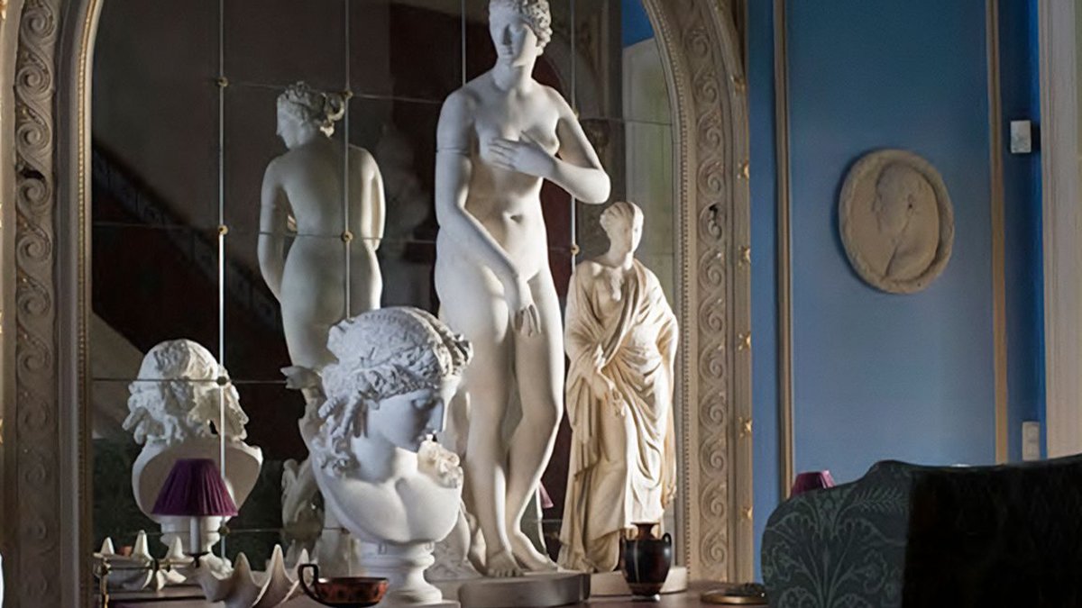 Barbara and René Stoeltie find spooky statues amid supernatural setting Barbara and René Stoeltie find spooky statues amid supernatural setting - spooky statues