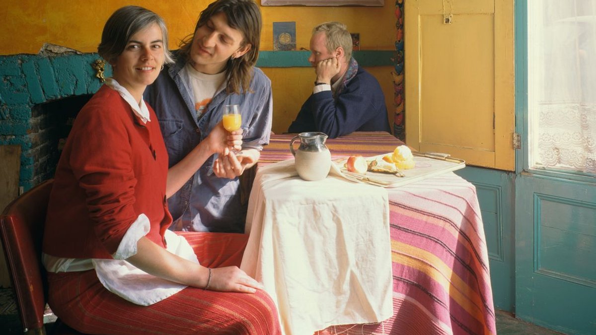 Squat life in 90s London through Hunter’s lens Squat life in 90s London through Hunter’s lens - squat life