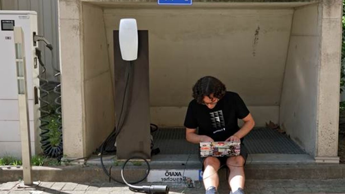 Researchers Link Tesla Charger Flaw to Multi‑Vendor Worm Researchers Link Tesla Charger Flaw to Multi‑Vendor Worm - tesla charger worm