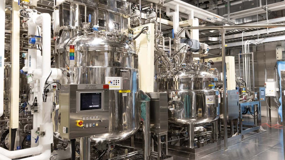 Battery Factory Powers Electric Vehicle Boom - battery factory