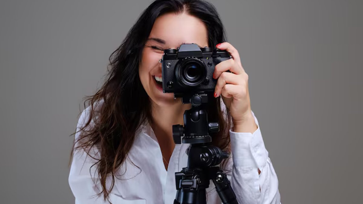 EU AI law revives demand for professional photographers - ai law