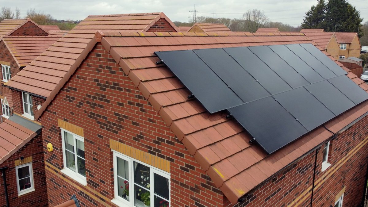 Solar panels reshape home design trends Solar panels reshape home design trends - solar panels