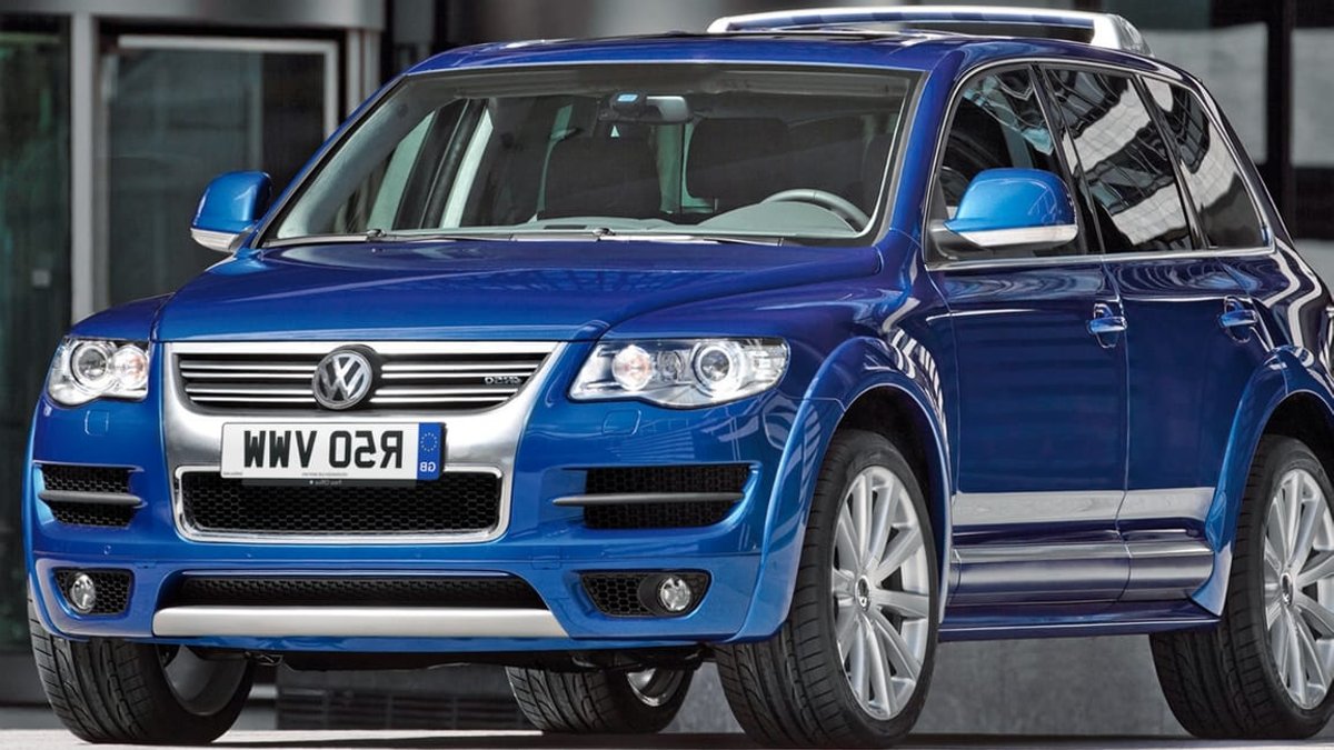 Top 20 Best V10 Production Cars Ever Made - best v10 production cars