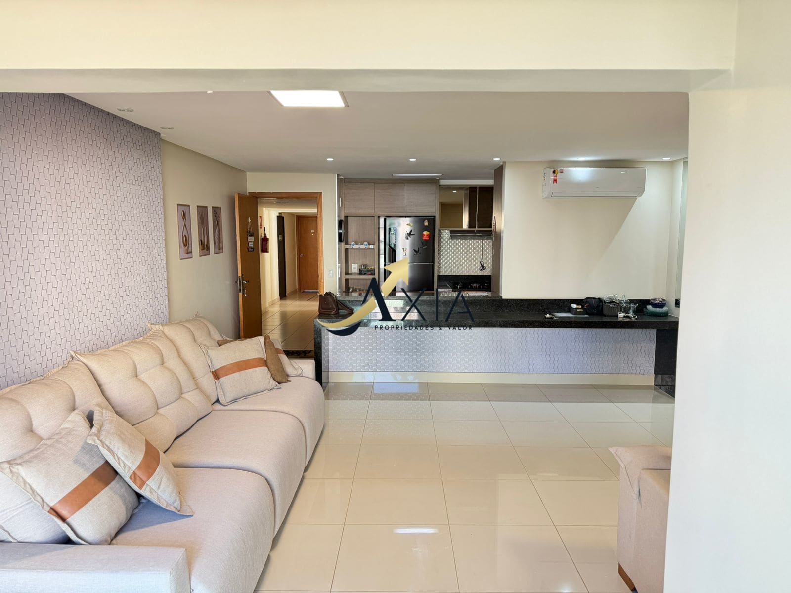 Apartamento mobiliado para alugar no Residencial Eldorado, Goiânia. 2 quartos, 2 garagens, lazer completo. — foto 4