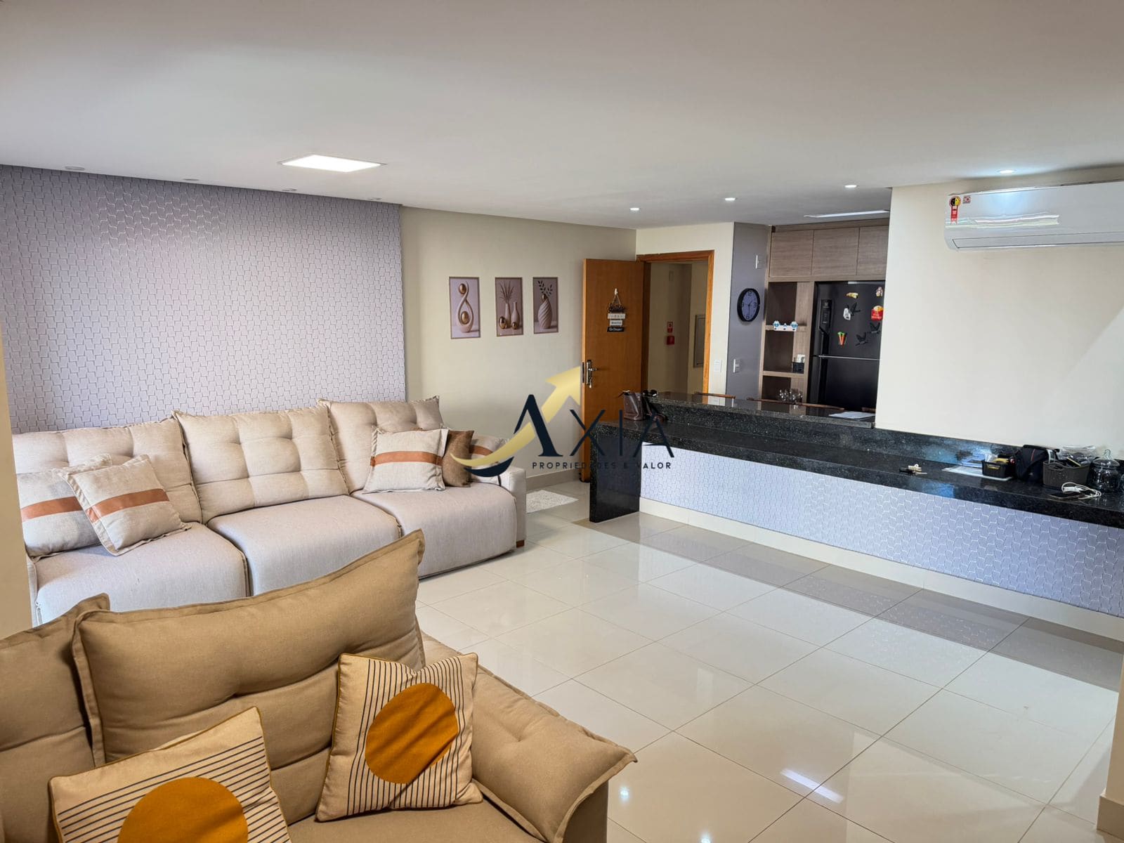 Apartamento mobiliado para alugar no Residencial Eldorado, Goiânia. 2 quartos, 2 garagens, lazer completo. — foto 3