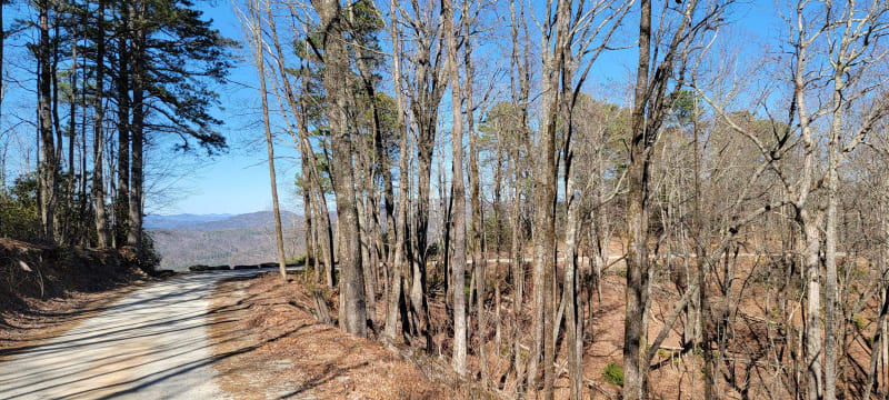 Horse Pasture Rd