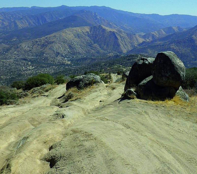 Freeway Ridge, Black Gulch Trail