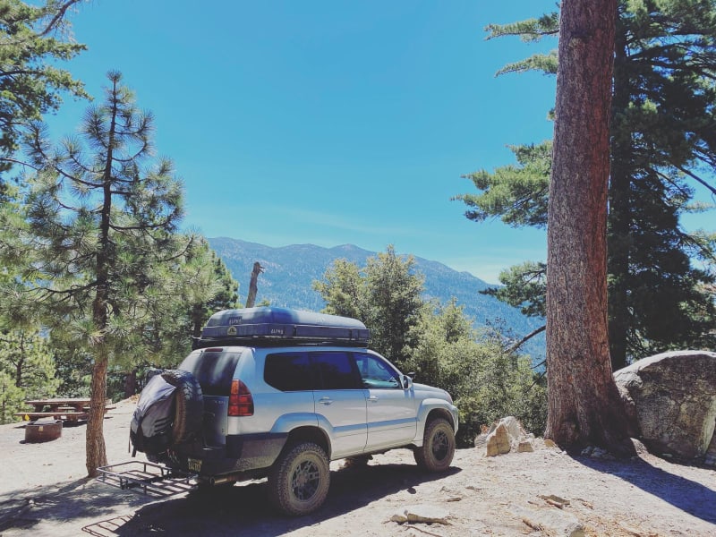 Black Mountain Road