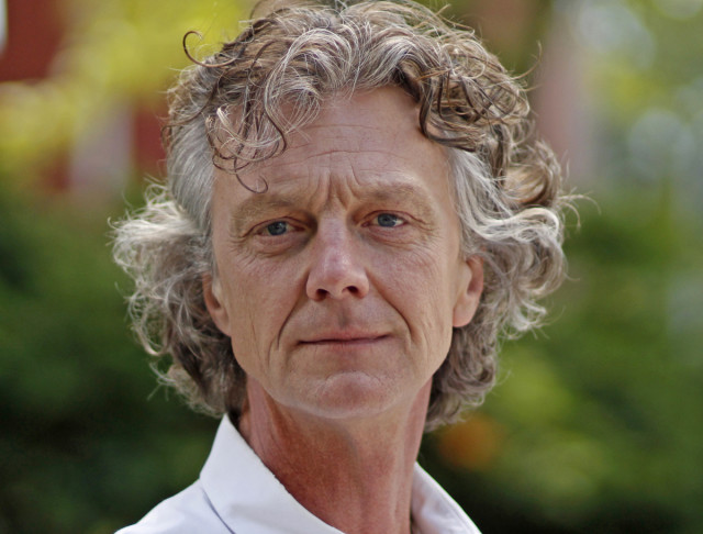 Porträtt Mikael Landén