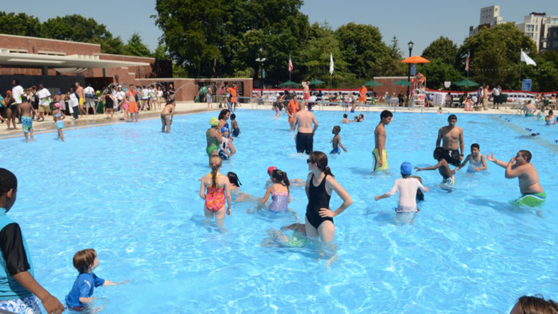 McCarren Park Pool, Brooklyn