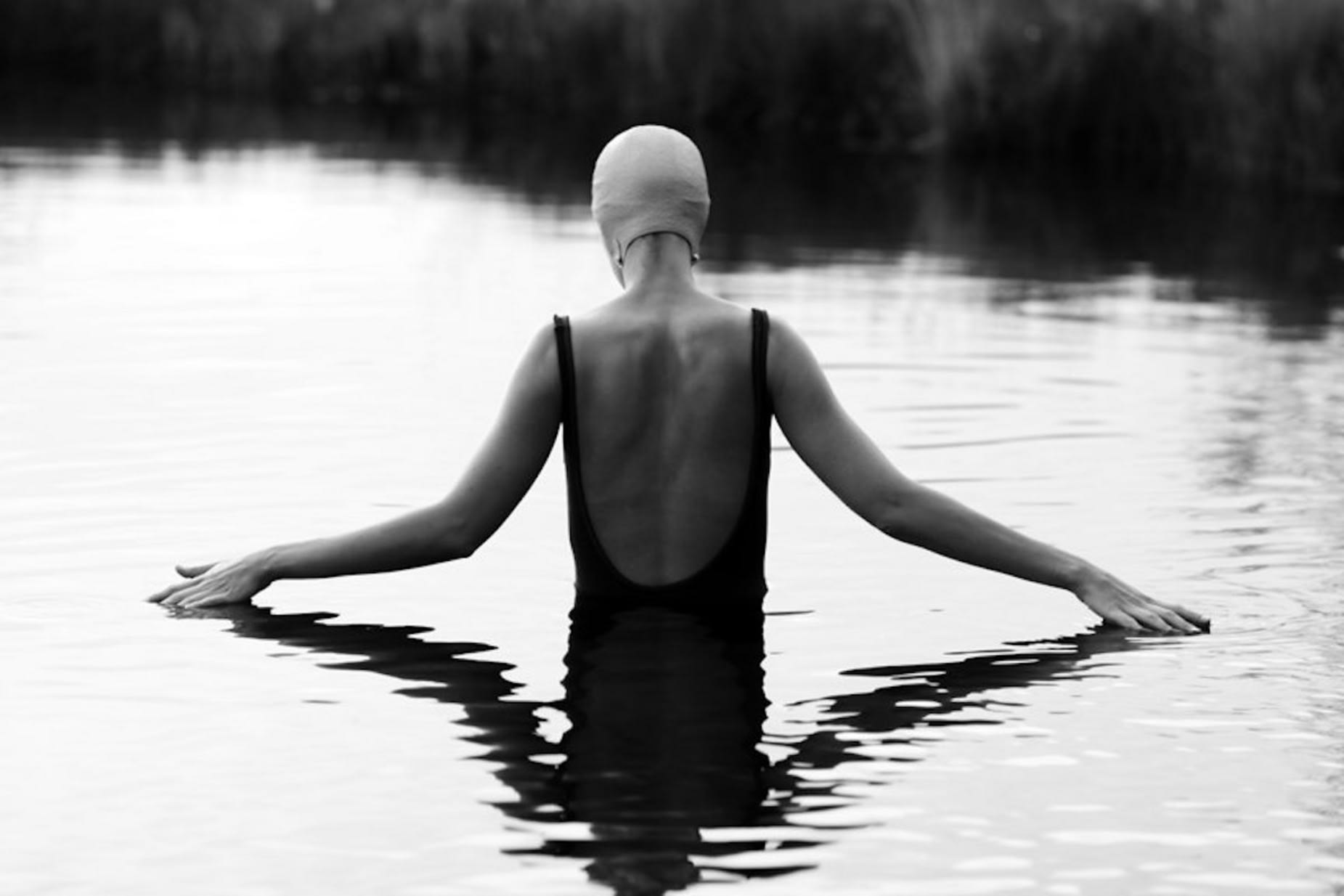 Lucy Snowe, The Swimmer in a Pond, 2018, © Lucy Snowe