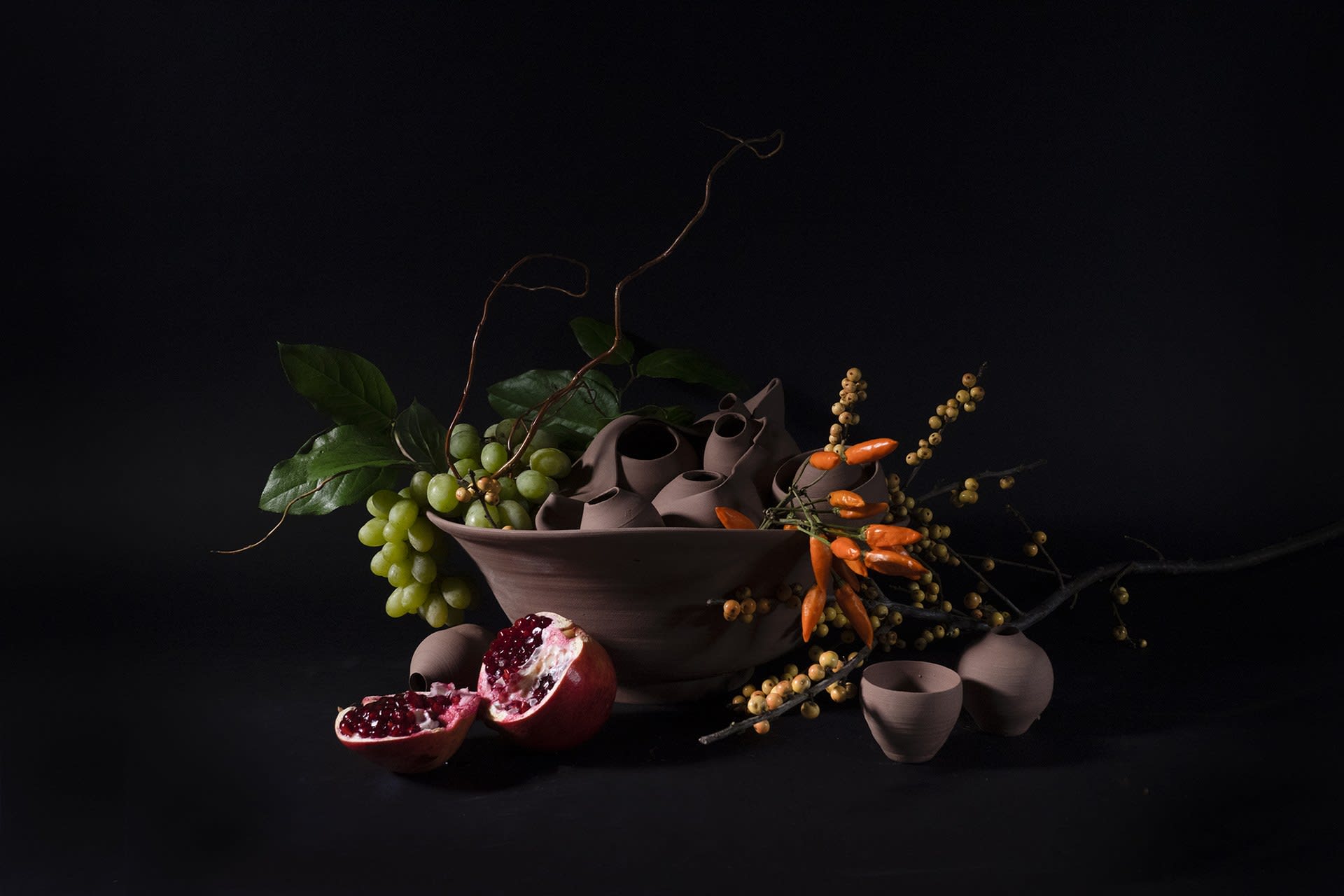 Fruit and layered clay bowls_2019