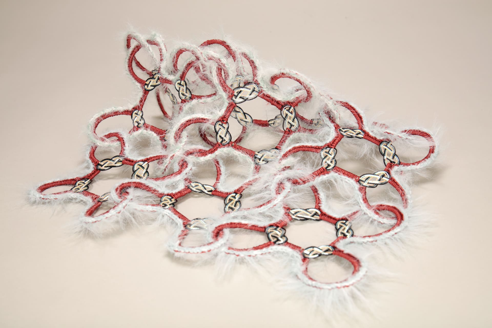  Knotted ornaments in a symmetrical form, media item 1