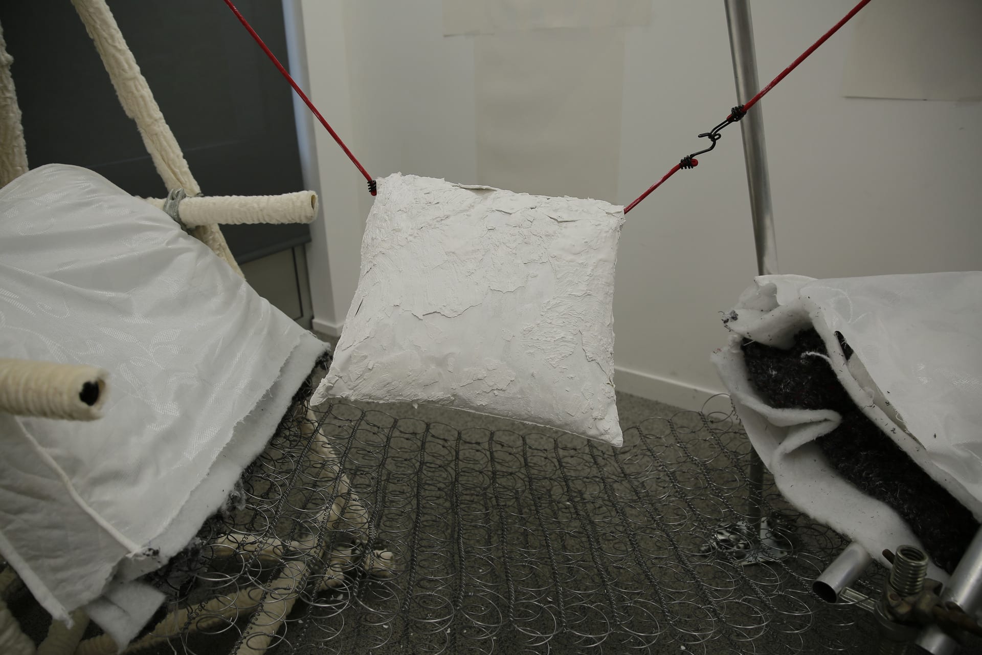 installation -plaster pillow