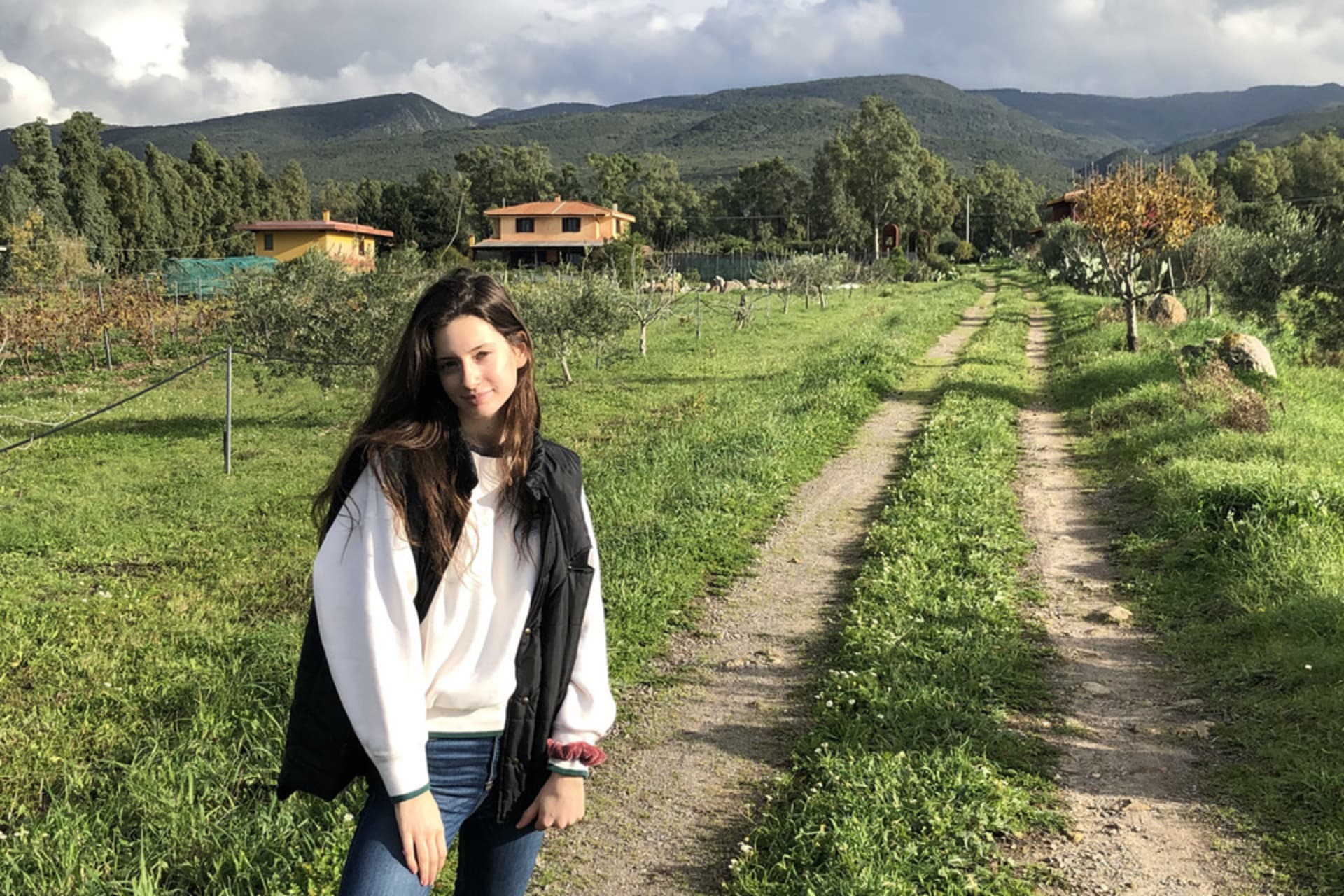 Picture of Camilla Wrabetz in a field