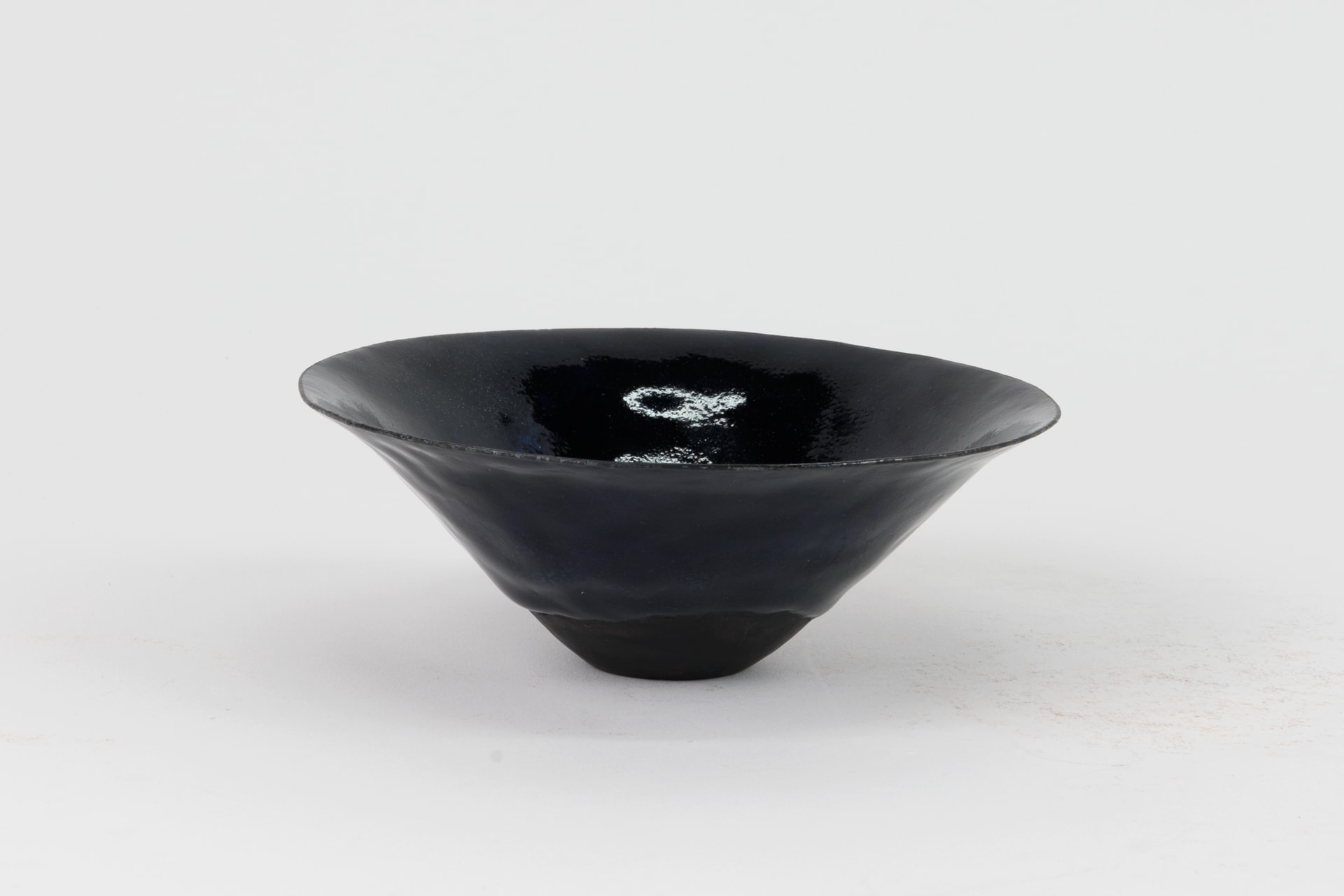 black-glazed tea bowl