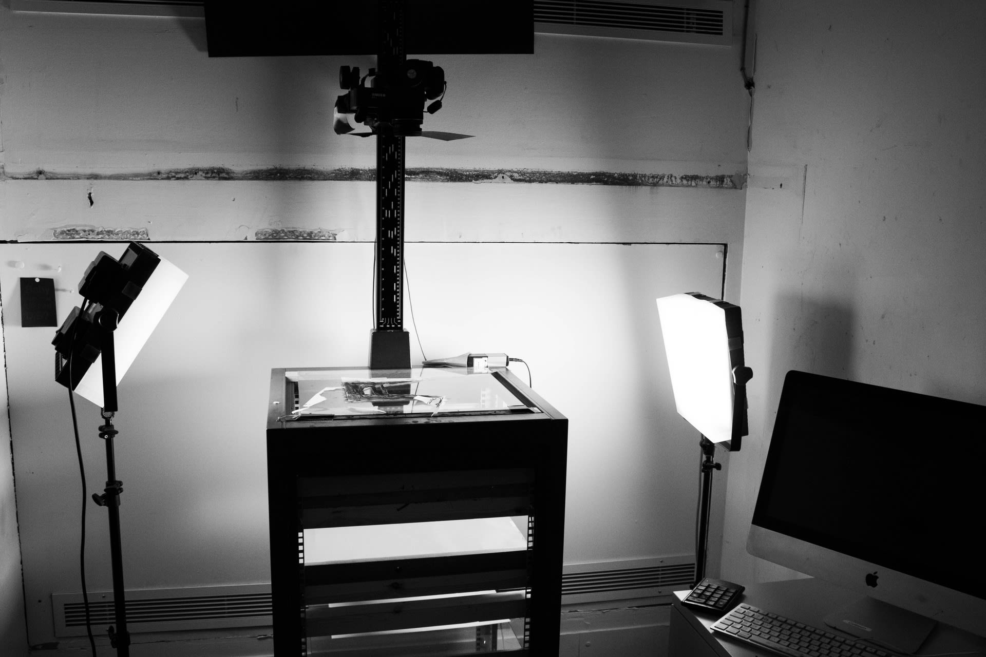 Multiplane with camera and light set up