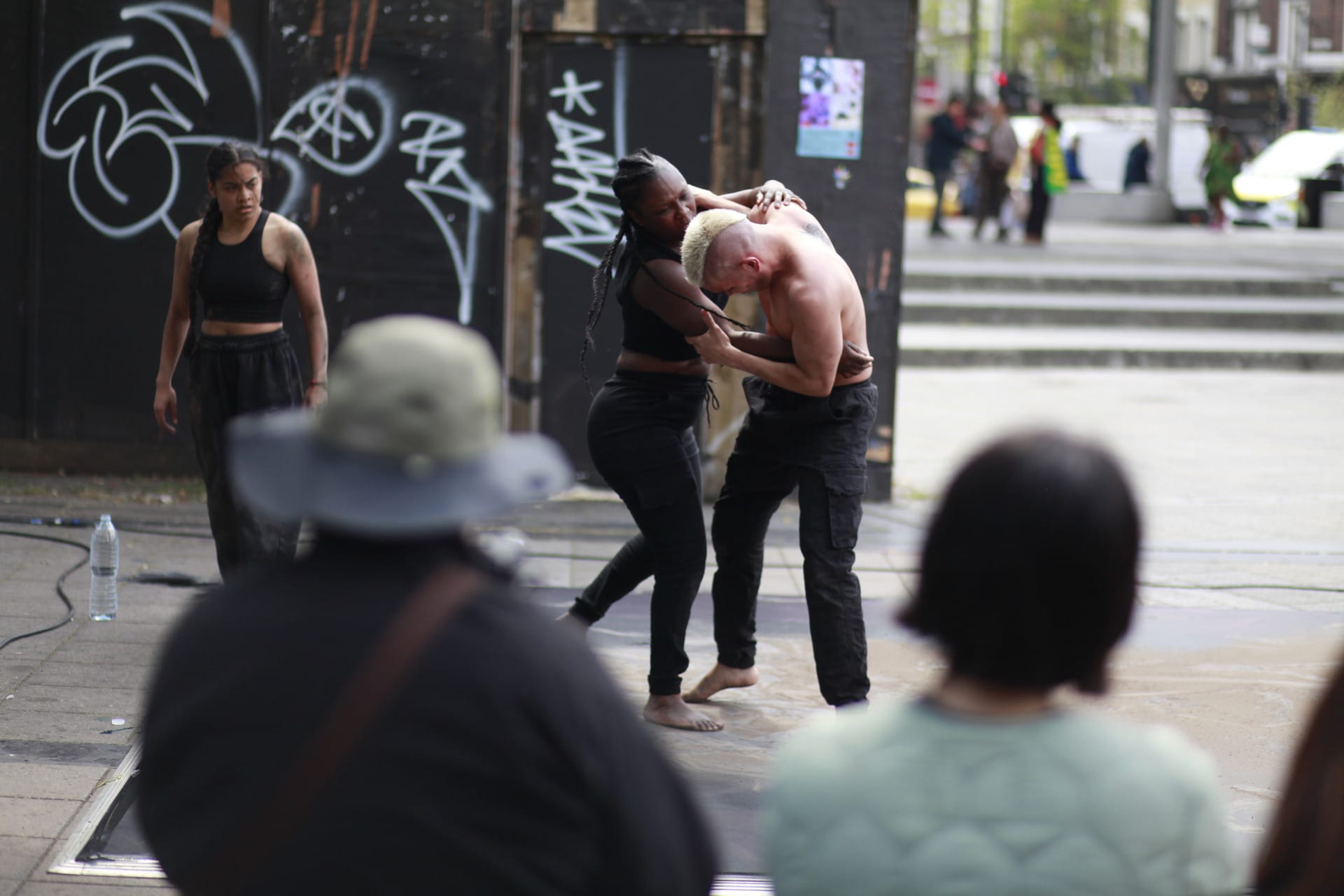 Performance Minh Lan Tran Heat Generation London gallery weekend Up project