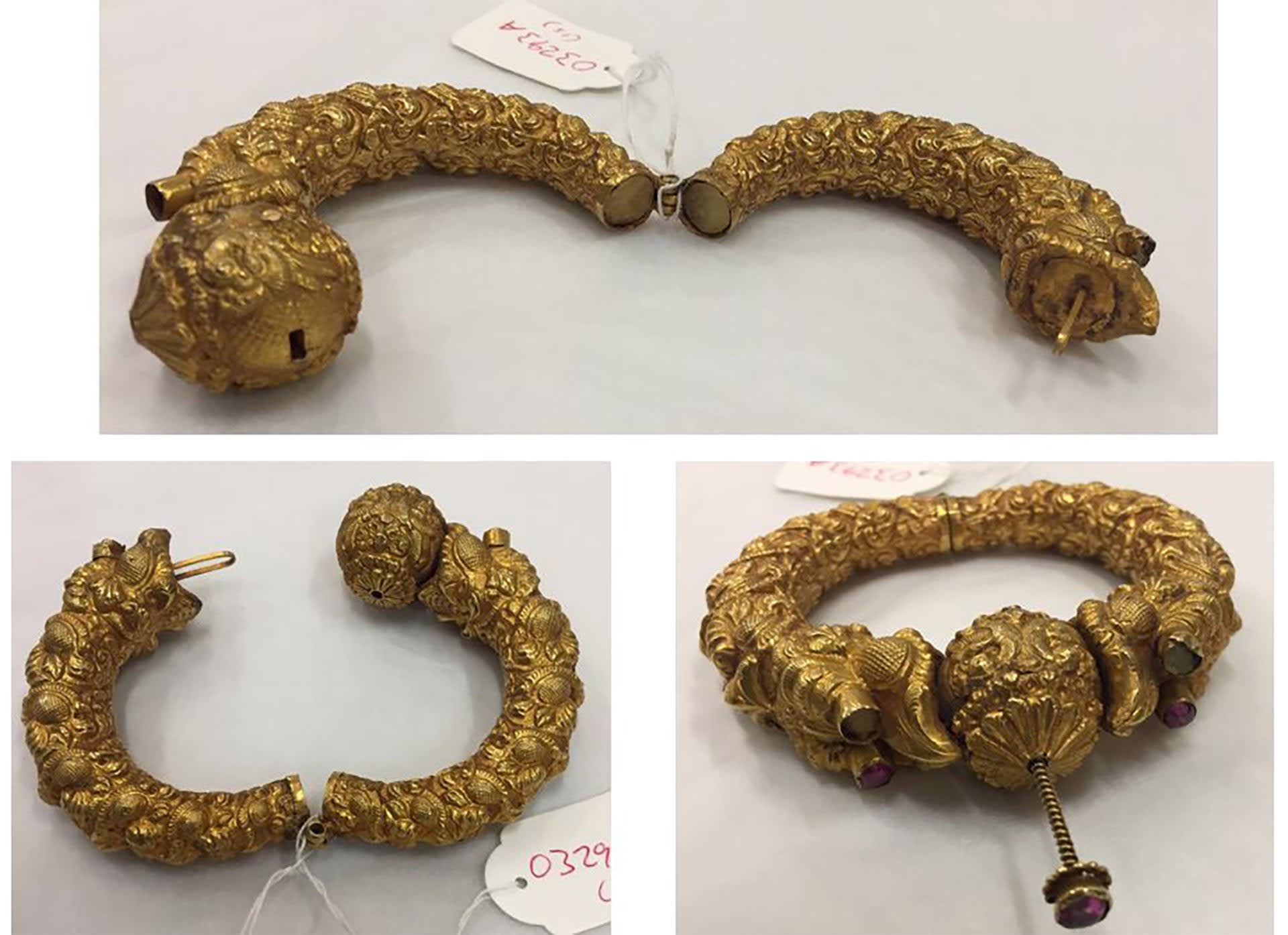 Snapshots of the bracelet in the V&A Collection