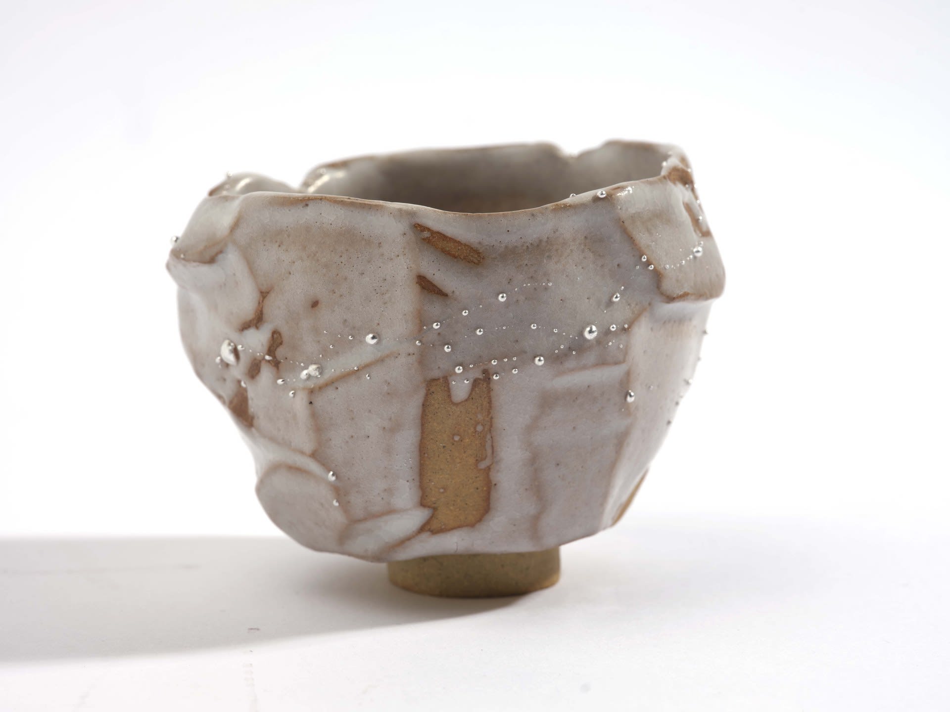 'Silver droplets on crackle' cup