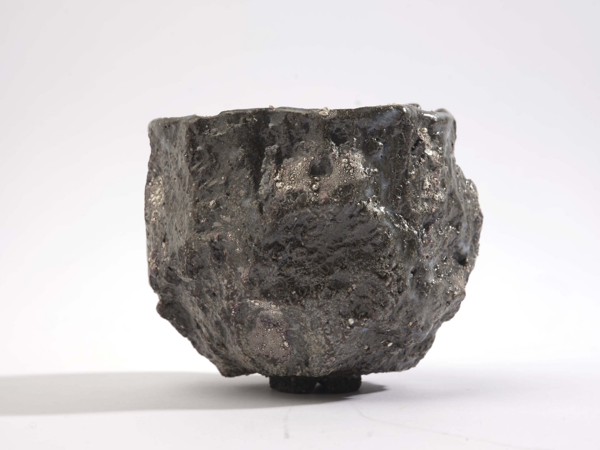 ‘Reactive silver droplets’ tea bowl, 2021