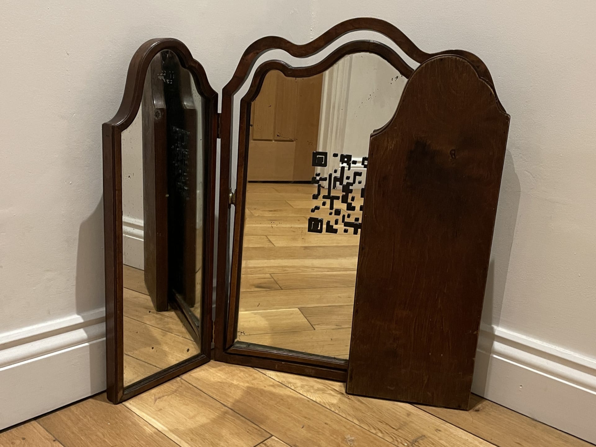 mirror with QR-code