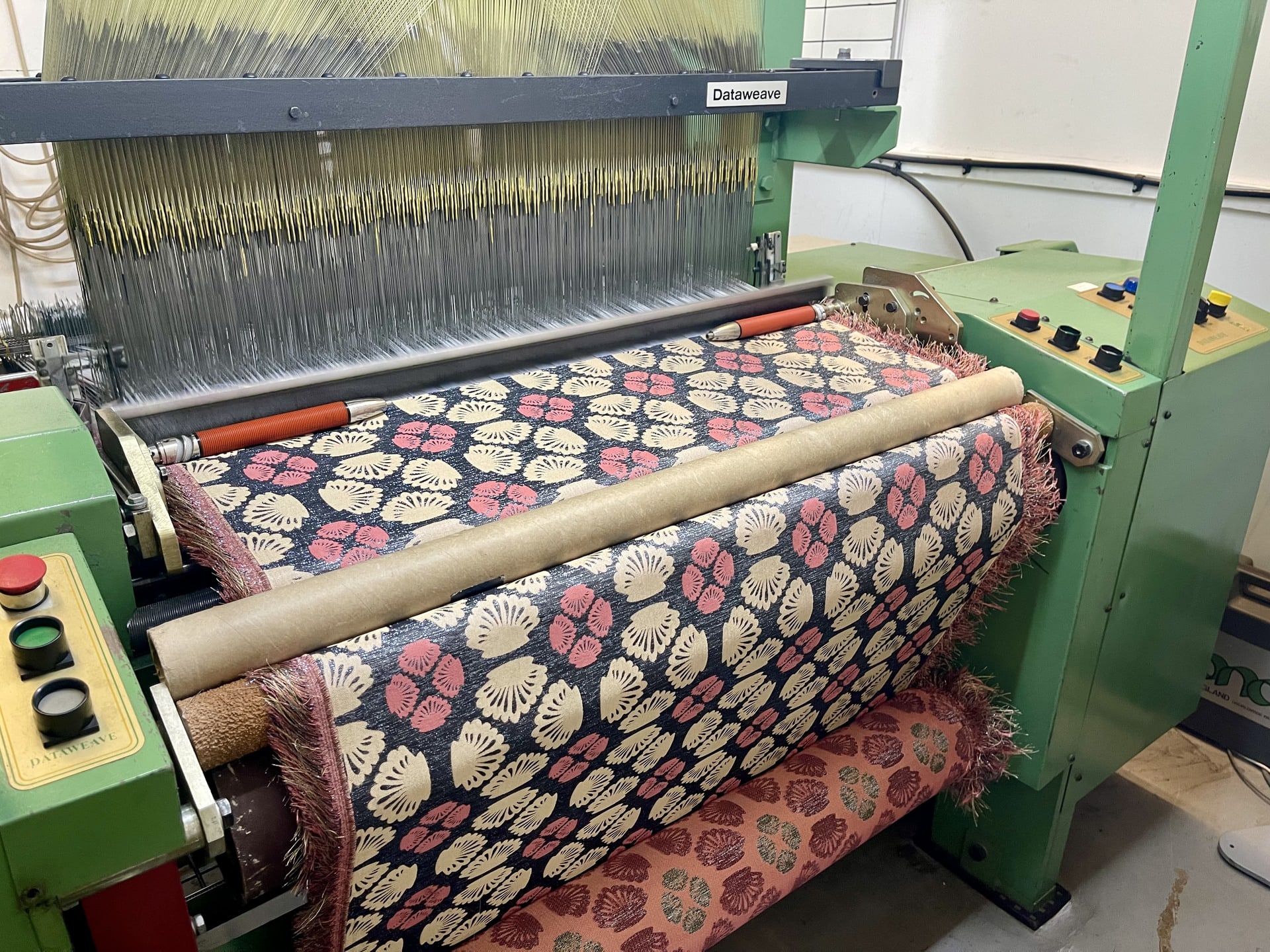 Fanka sample on the Jacquard loom.