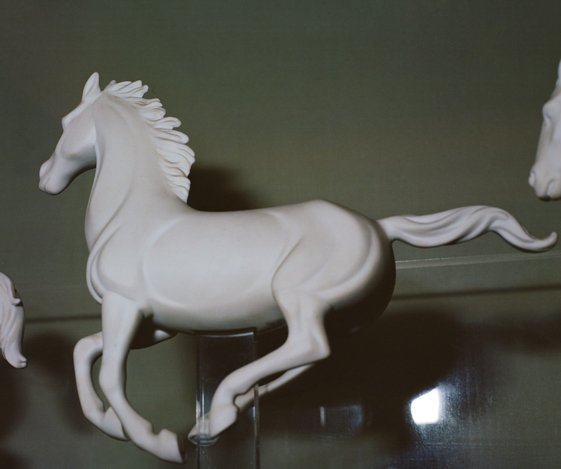 a white horse statue