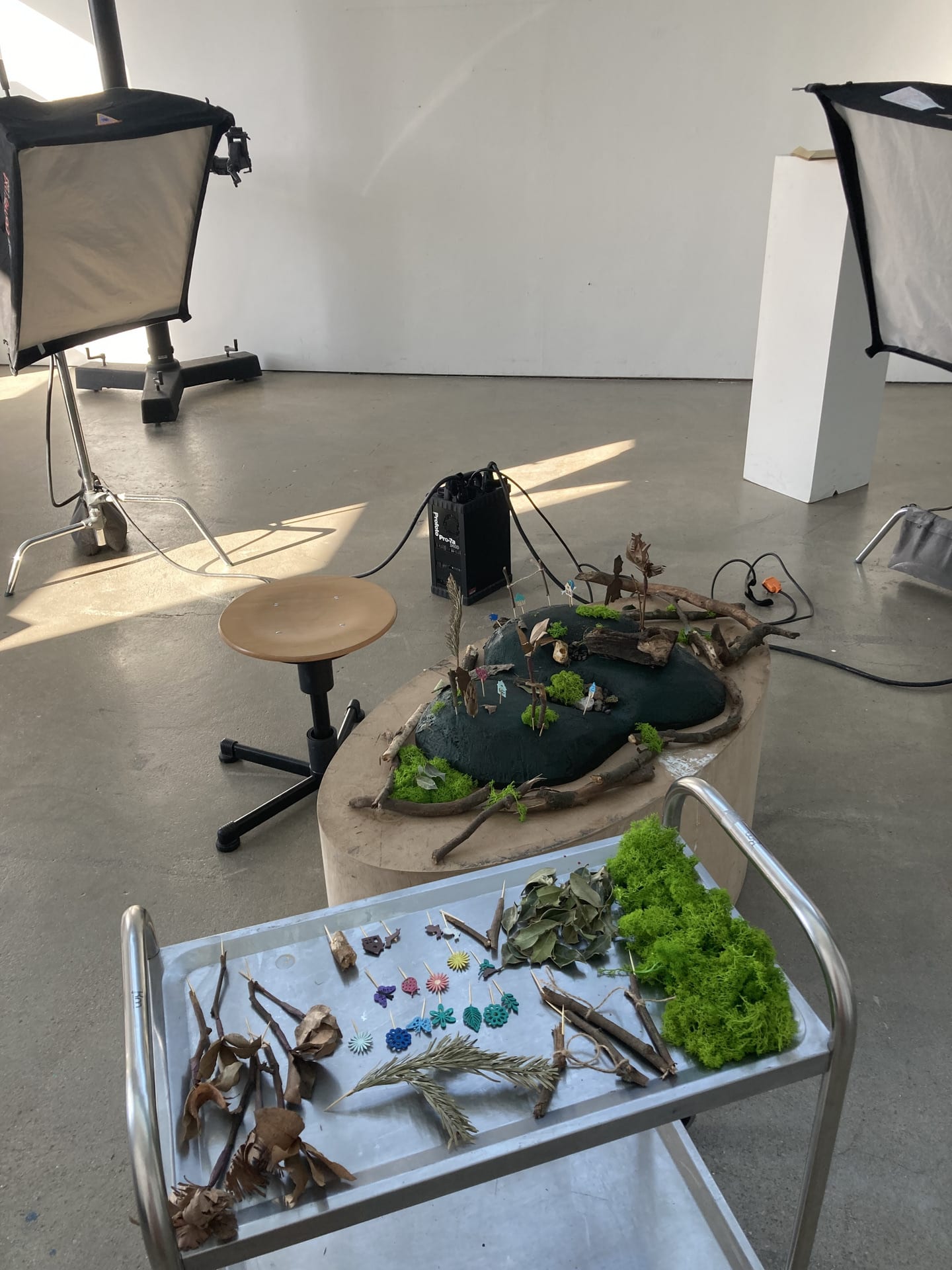 Lighting set-up, with two big lights