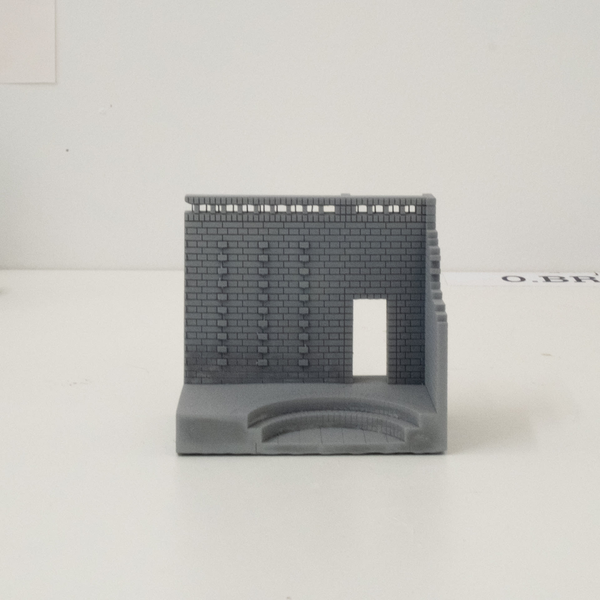 Playful Brick Bonds