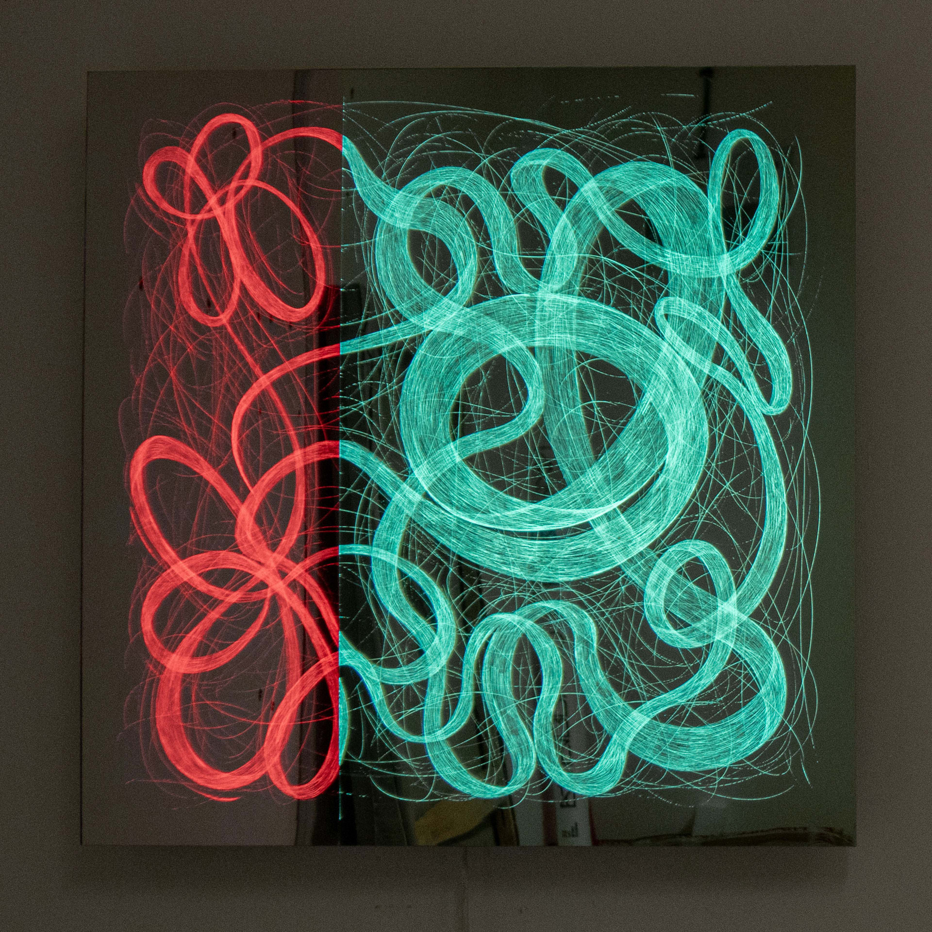 60 x 60 x 7 cm sized two mirrors combining with coloured LED Panel so that scratched part is lightening 