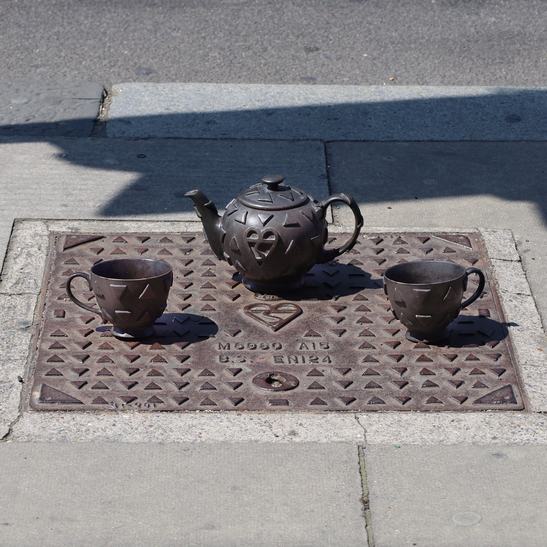 manhole tea set