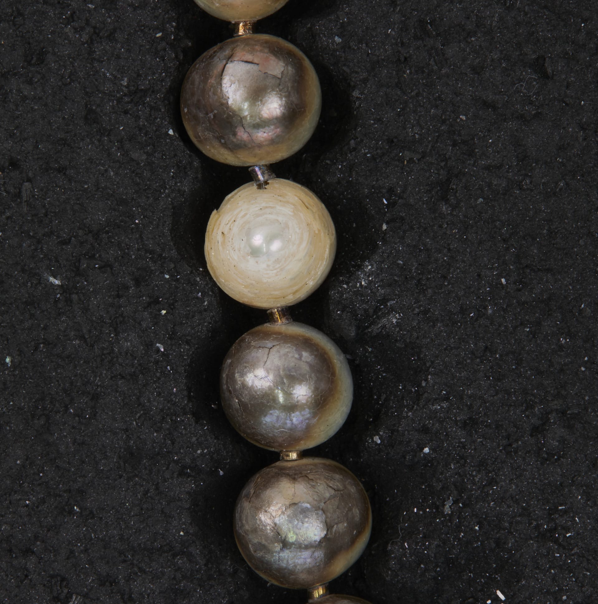 Pearl (مروارید), media item 4