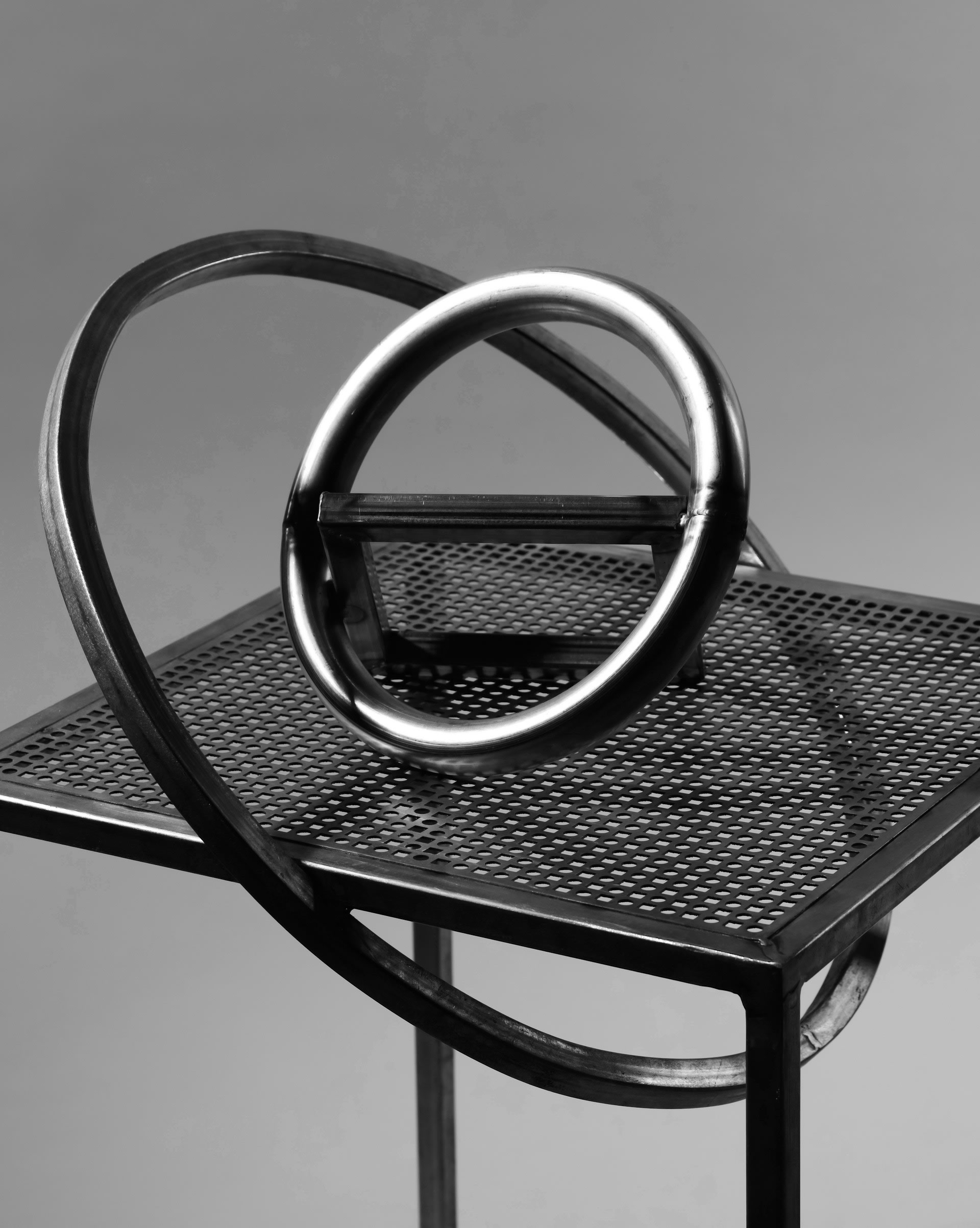 image of the halo chair and the halo vase.