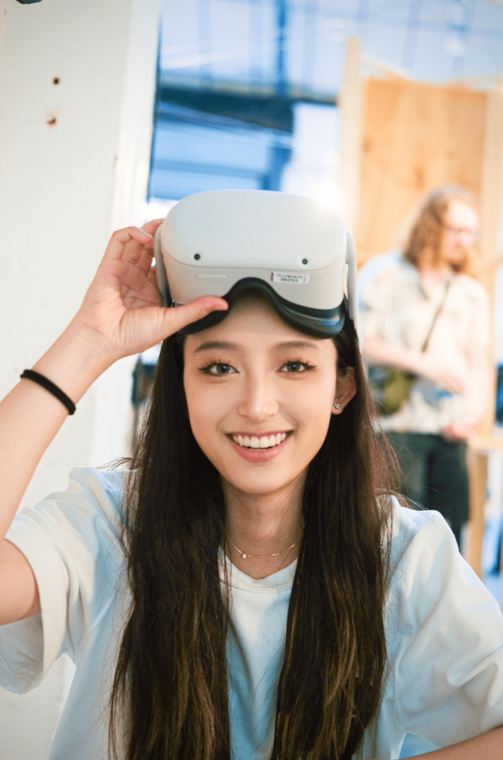 Artemis Weng with her VR headset