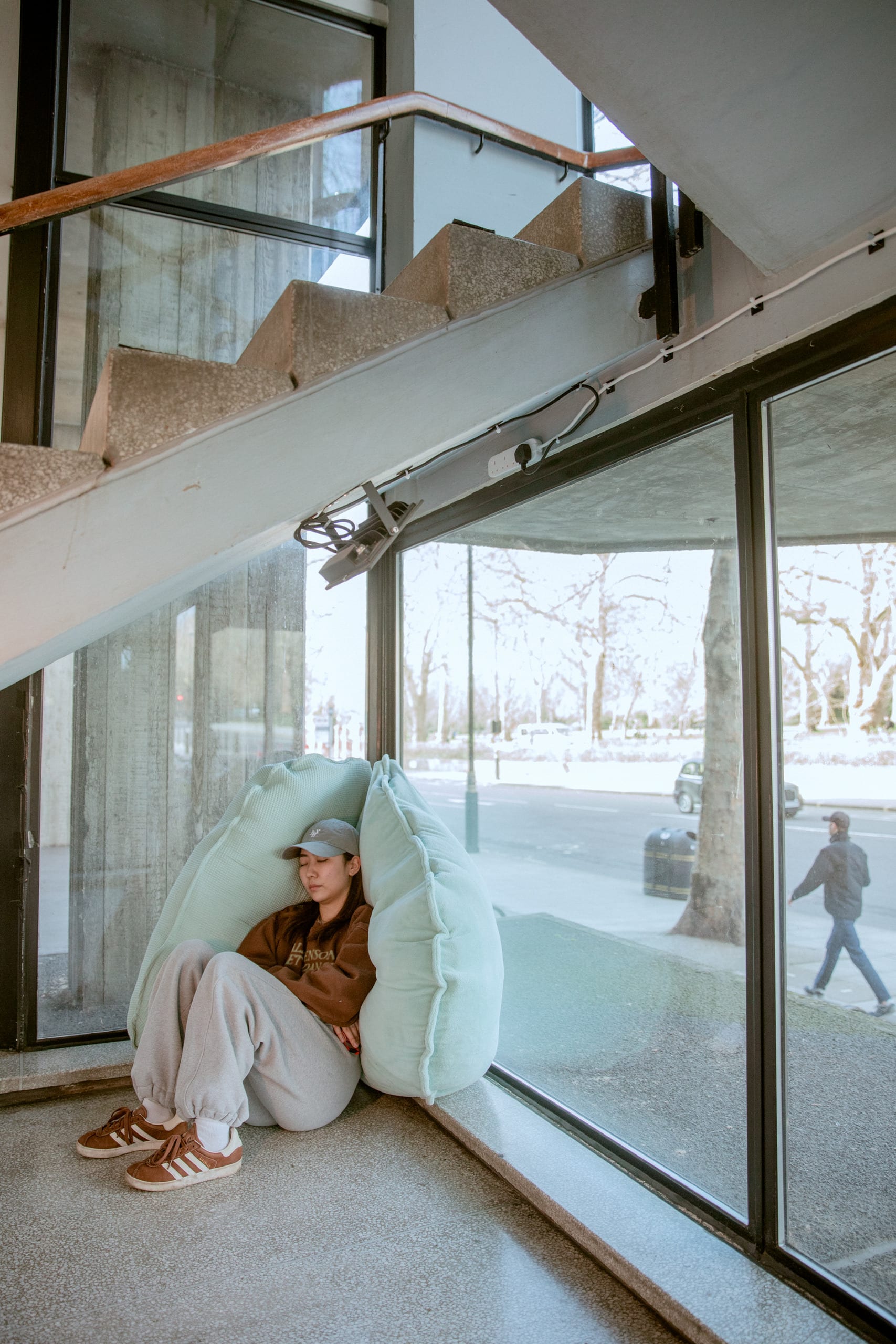 Sinking into a pause pod underneath the stairwell