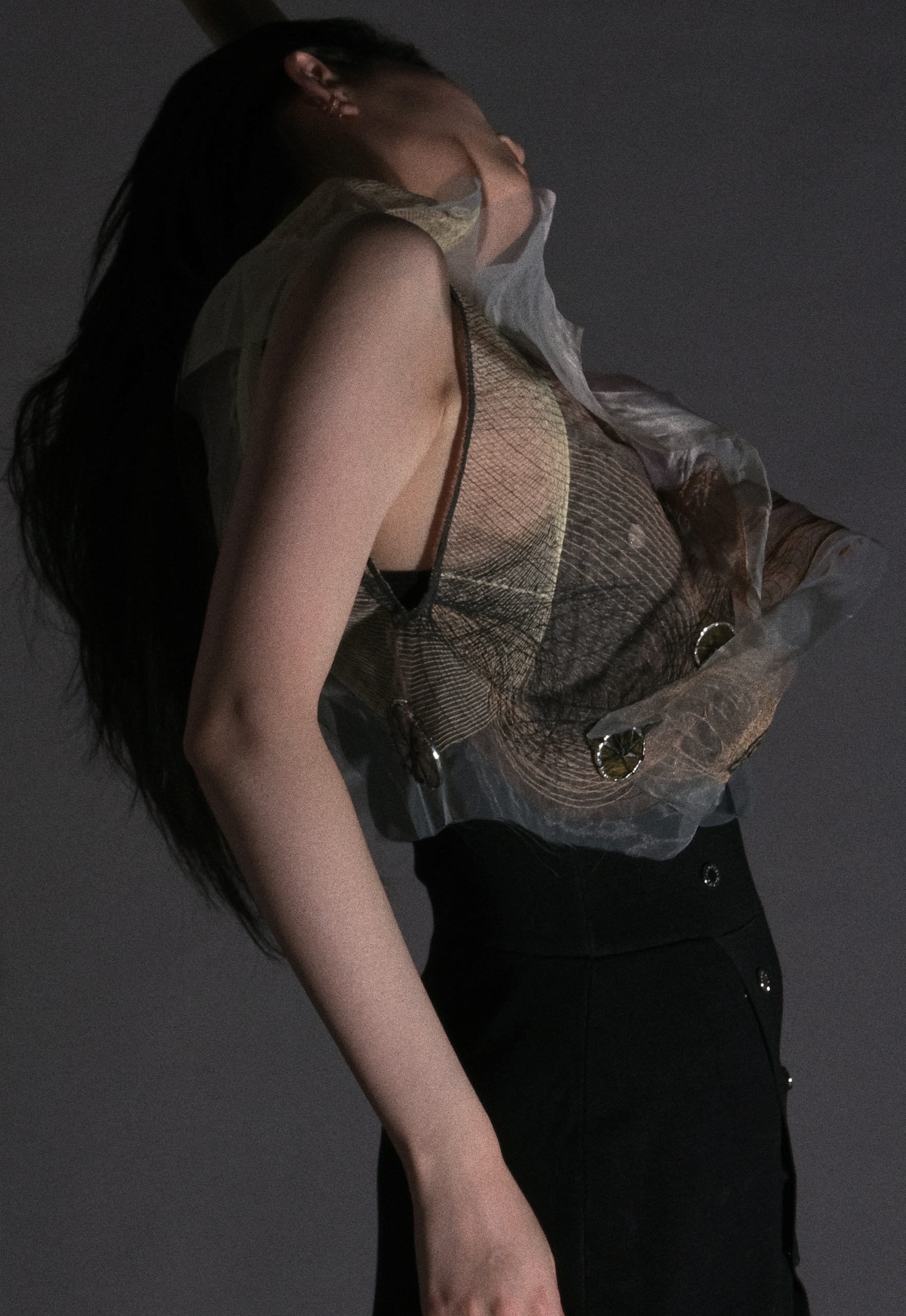 outcome organza top, Polyester，Glass，Solder iron