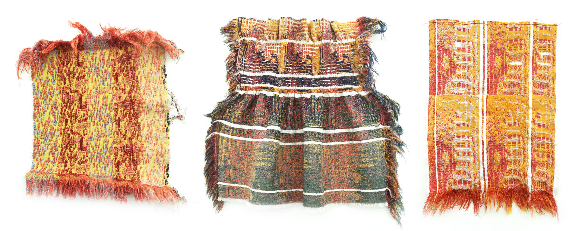 From sound mapping to sound absorbing. Patterns generated were woven on a digital jacquard machine, with elastomeric, mercerized cotton, un-mercerized cotton, monofilament yarns.